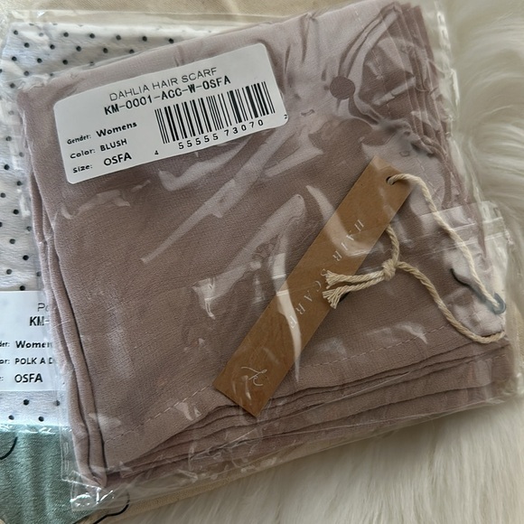 KRISTIN MADE HAIR SCARF - Picture 4 of 5